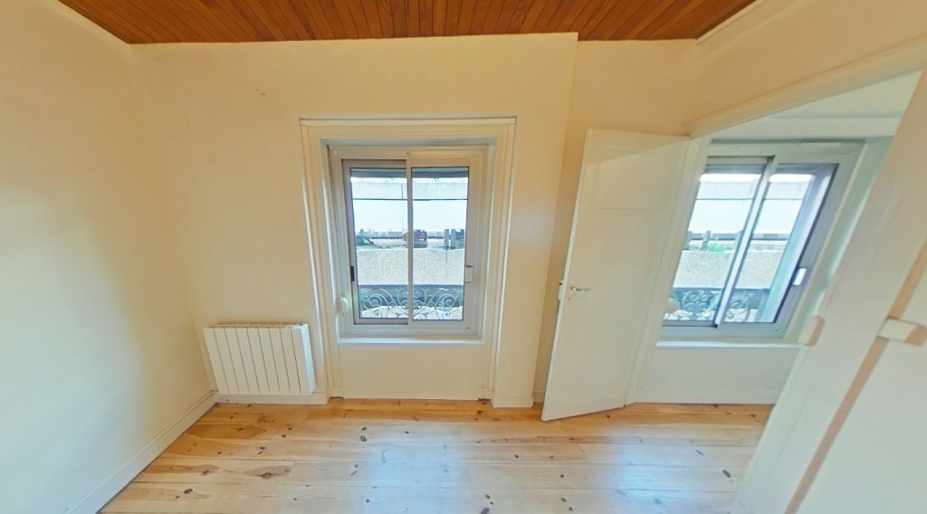 STUDIO A LOUER - LYON 2EME ARRONDISSEMENT La Bourse-Grenette - 18.75 m2 - 500 &euro; charges comprises par mois