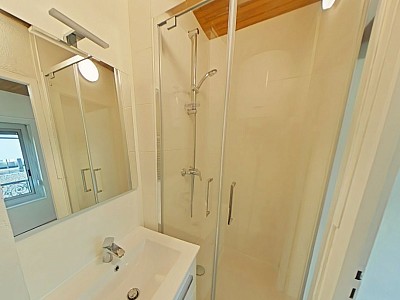 STUDIO A LOUER - LYON 2EME ARRONDISSEMENT La Bourse-Grenette - 18.75 m2 - 500 € charges comprises par mois