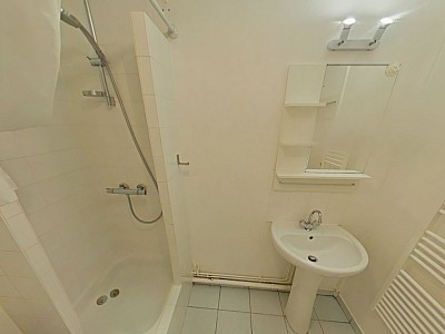 STUDIO A LOUER - LYON 2EME ARRONDISSEMENT Carnot-Charite - 28.58 m2 - 665€ charges comprises par mois
