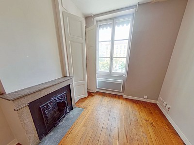 STUDIO A LOUER - LYON 2EME ARRONDISSEMENT Carnot-Charite - 23.11 m2 - 560€ charges comprises par mois