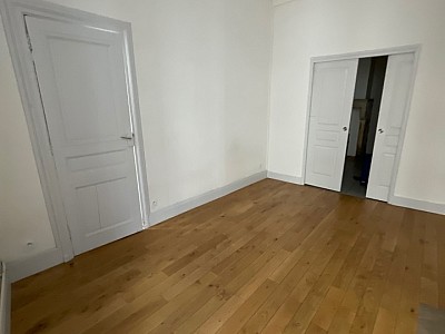 STUDIO A LOUER - LYON 2EME ARRONDISSEMENT Bellecour-a Gourjus - 43.24 m2 - 835€ charges comprises par mois
