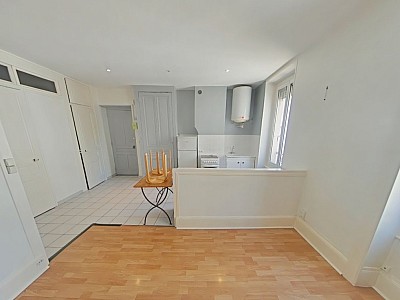 STUDIO A LOUER - LYON 2EME ARRONDISSEMENT Verdun-Suchet - 35.23 m2 - 726,65€ charges comprises par mois