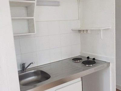 STUDIO A LOUER - LYON 2EME ARRONDISSEMENT La Bourse-Grenette - 32.75 m2 - 815€ charges comprises par mois