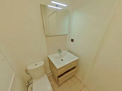 STUDIO A LOUER - LYON 2EME ARRONDISSEMENT Carnot-Charite - 21.47 m2 - 540�&euro; charges comprises par mois