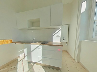 STUDIO A LOUER - LYON 2EME ARRONDISSEMENT Bellecour-a Gourjus - 35.91 m2 - 660 € charges comprises par mois