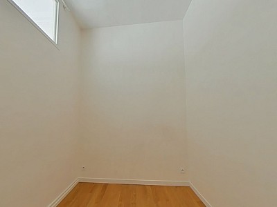 STUDIO A LOUER - LYON 2EME ARRONDISSEMENT Bellecour-a Gourjus - 35.91 m2 - 660 € charges comprises par mois