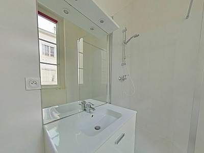 STUDIO A LOUER - LYON 2EME ARRONDISSEMENT Bellecour-a Gourjus - 35.91 m2 - 660 € charges comprises par mois