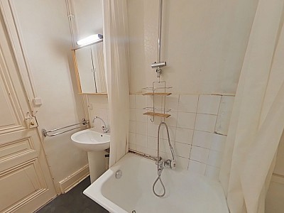 STUDIO A LOUER - LYON 2EME ARRONDISSEMENT Bellecour-Sala - 41.08 m2 - 850 € charges comprises par mois