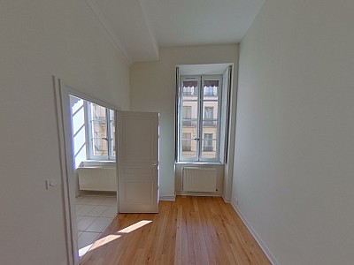 STUDIO A LOUER - LYON 2EME ARRONDISSEMENT Merciere-Grolee - 37.78 m2 - 790 € charges comprises par mois