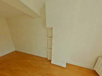 STUDIO A LOUER - LYON 2EME ARRONDISSEMENT Bellecour-Sala - 23.4 m2 - 608 € charges comprises par mois