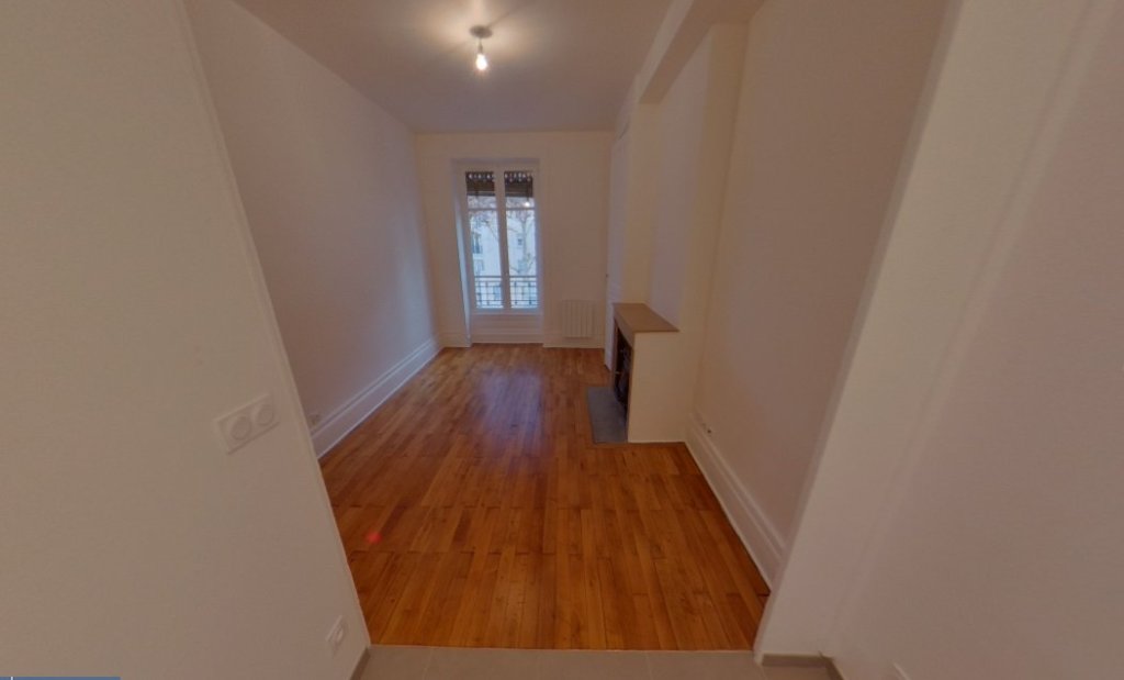 STUDIO A LOUER - LYON 2EME ARRONDISSEMENT Rambaud-Seguin - 42.05 m2 - 728 &euro; charges comprises par mois