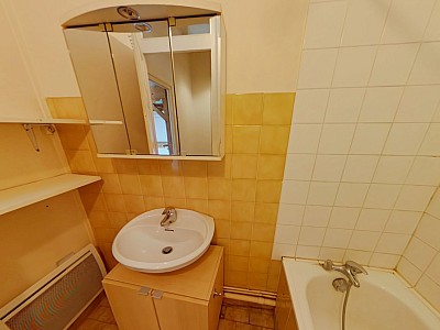 STUDIO A LOUER - LYON 2EME ARRONDISSEMENT Carnot-Charite - 37.19 m2 - 695 € charges comprises par mois