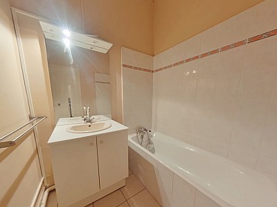 STUDIO A LOUER - LYON 2EME ARRONDISSEMENT Rambaud-Seguin - 42.81 m2 - 760 € charges comprises par mois