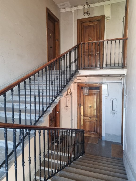 STUDIO A LOUER - LYON 2EME ARRONDISSEMENT Gailleton-A. Comte - 22.13 m2 - 555 &euro; charges comprises par mois
