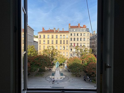 STUDIO A LOUER - LYON 2EME ARRONDISSEMENT Carnot-Charite - 25.17 m2 - 600 € charges comprises par mois