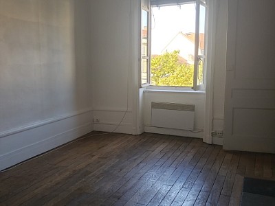 STUDIO A LOUER - LYON 3EME ARRONDISSEMENT Saint-Amour - 36.42 m2 - 523€ charges comprises par mois