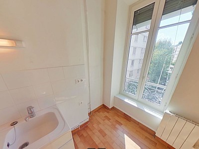STUDIO A LOUER - LYON 3EME ARRONDISSEMENT Baraban-Ferrandiere - 35.77 m2 - 650€ charges comprises par mois