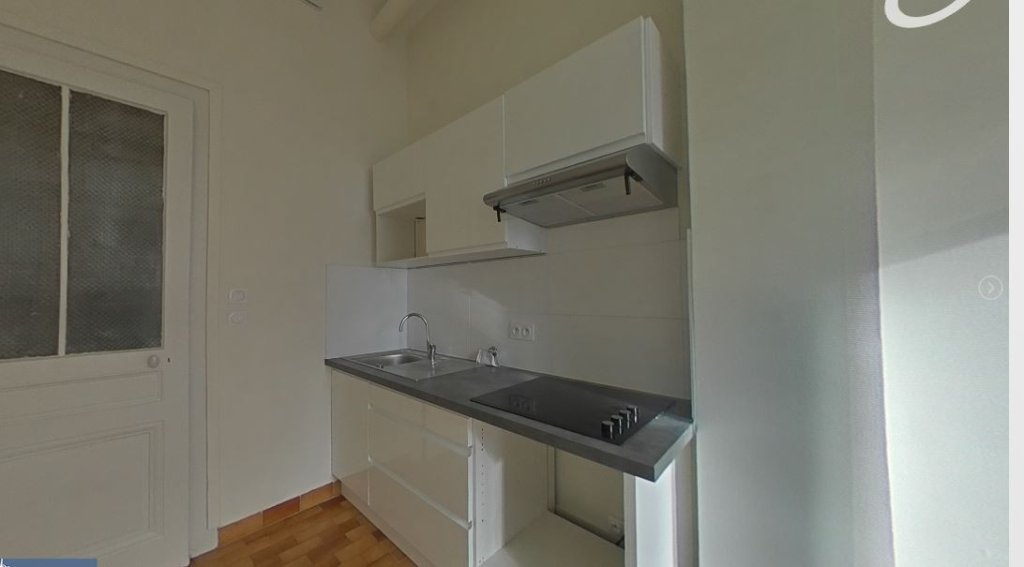 STUDIO A LOUER - LYON 3EME ARRONDISSEMENT - 38.94 m2 - 800�&euro; charges comprises par mois