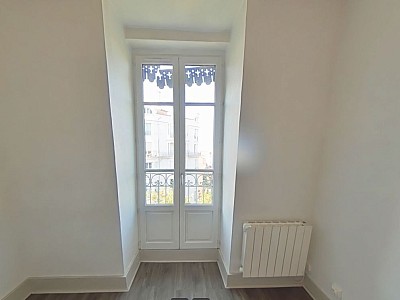 STUDIO A LOUER - LYON 3EME ARRONDISSEMENT Saint-Amour - 35.97 m2 - 750 € charges comprises par mois
