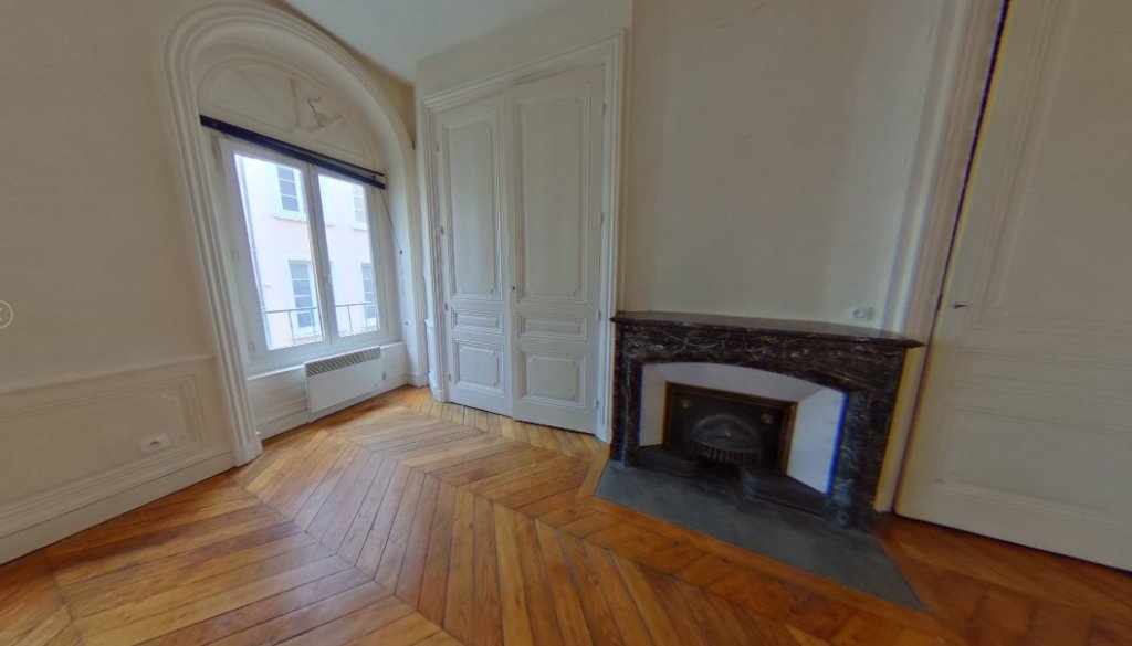 STUDIO A LOUER - LYON 3EME ARRONDISSEMENT Moncey - 27.35 m2 - 540 &euro; charges comprises par mois