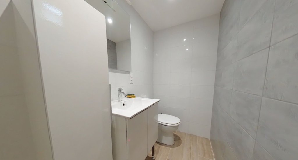 STUDIO A LOUER - LYON 3EME ARRONDISSEMENT Paul Bert-Maisons Neuves - 33.06 m2 - 786�&euro; charges comprises par mois