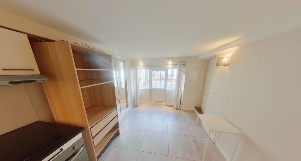 STUDIO A LOUER - LYON 3EME ARRONDISSEMENT Bonnel-Servient - 17.32 m2 - 540 &euro; charges comprises par mois