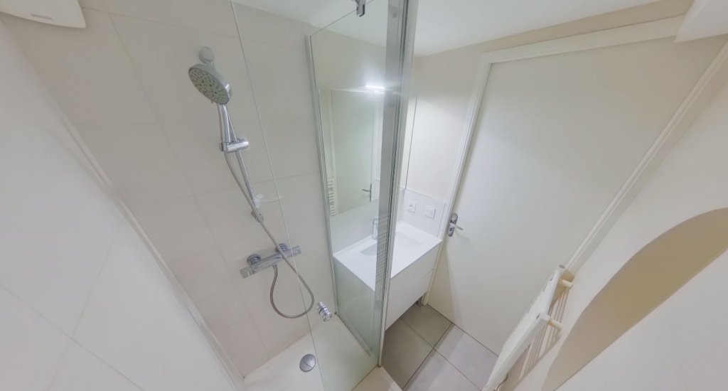 STUDIO A LOUER - LYON 3EME ARRONDISSEMENT Bonnel-Servient - 17.32 m2 - 540 &euro; charges comprises par mois