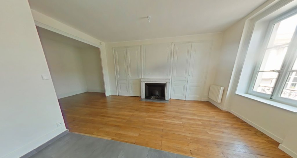 STUDIO A LOUER - LYON 3EME ARRONDISSEMENT Voltaire - 40.03 m2 - 815 &euro; charges comprises par mois