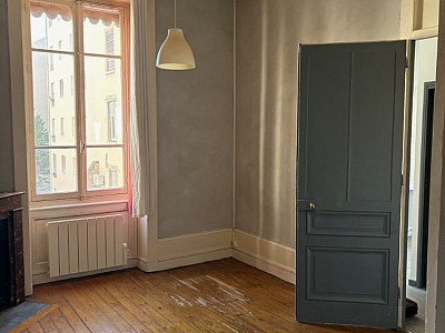 STUDIO A LOUER - LYON 3EME ARRONDISSEMENT Voltaire - 28.24 m2 - 575 &euro; charges comprises par mois
