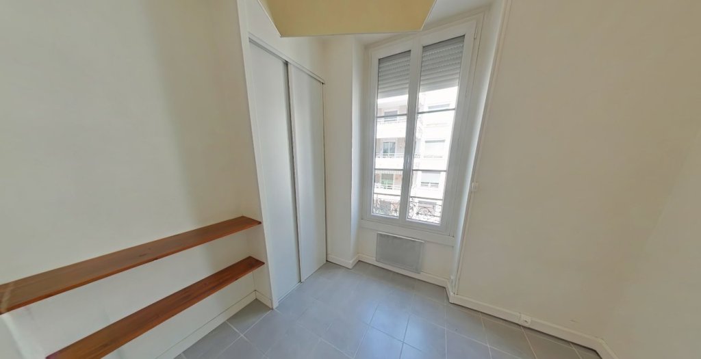 STUDIO A LOUER - LYON 3EME ARRONDISSEMENT Bonnel-Servient - 22.31 m2 - 562,86 &euro; charges comprises par mois