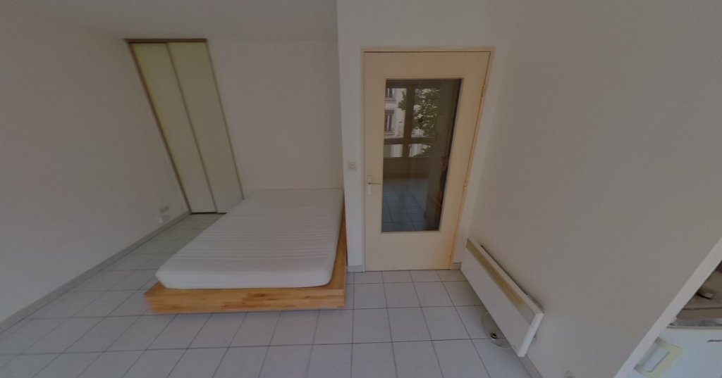 STUDIO A LOUER - LYON 3EME ARRONDISSEMENT Dauphine-Montluc - 31.62 m2 - 670 &euro; charges comprises par mois