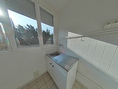 STUDIO A LOUER - LYON 3EME ARRONDISSEMENT Monchat-Bonnand - 26.84 m2 - 488 € charges comprises par mois