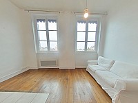 STUDIO A LOUER - LYON 4EME ARRONDISSEMENT Place Croix Rousse-Austerlitz - 38.6 m2 - 580 € charges comprises par mois