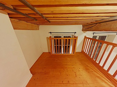 STUDIO A LOUER - LYON 4EME ARRONDISSEMENT Place Croix Rousse-Austerlitz - 32.47 m2 - 630 € charges comprises par mois