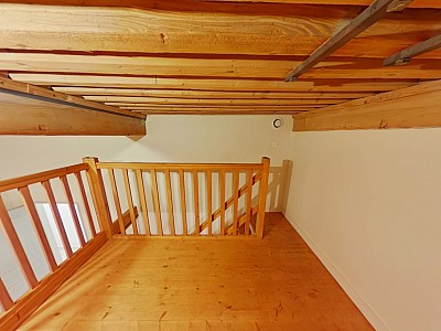 STUDIO A LOUER - LYON 4EME ARRONDISSEMENT Place Croix Rousse-Austerlitz - 32.47 m2 - 630 € charges comprises par mois