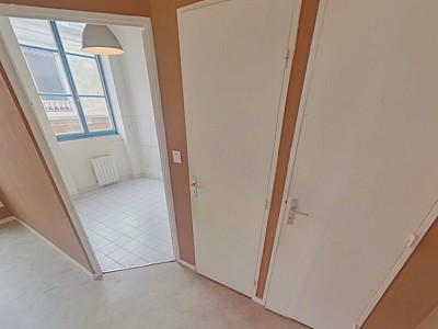 STUDIO A LOUER - LYON 5EME ARRONDISSEMENT Quarantaine-Les Etroits - 40.97 m2 - 675 € charges comprises par mois