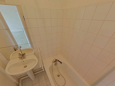 STUDIO A LOUER - LYON 5EME ARRONDISSEMENT Quarantaine-Les Etroits - 40.97 m2 - 675 € charges comprises par mois