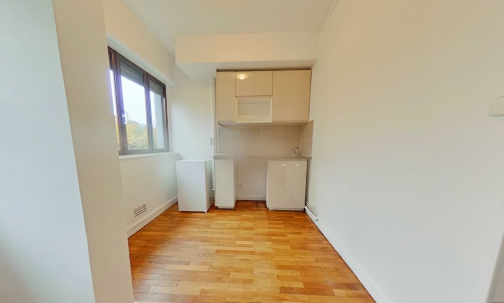 STUDIO A LOUER - LYON 5EME ARRONDISSEMENT La Garde - 17.58 m2 - 530�&euro; charges comprises par mois