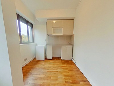 STUDIO A LOUER - LYON 5EME ARRONDISSEMENT La Garde - 17.58 m2 - 530�&euro; charges comprises par mois