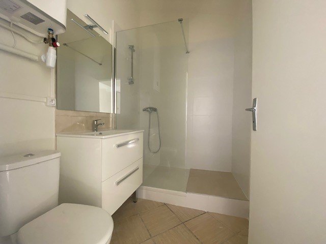STUDIO A LOUER - LYON 5EME ARRONDISSEMENT Saint-Paul - 20.4 m2 - 600 &euro; charges comprises par mois