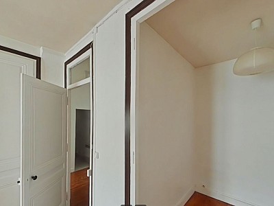 STUDIO A LOUER - LYON 6EME ARRONDISSEMENT Les Brotteaux - 42.14 m2 - 740€ charges comprises par mois