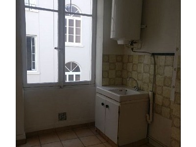 STUDIO A LOUER - LYON 6EME ARRONDISSEMENT Kleber - 31.79 m2 - 658€ charges comprises par mois
