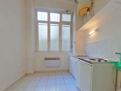 STUDIO A LOUER - LYON 6EME ARRONDISSEMENT Marechal Lyautey - 17.32 m2 - 518�&euro; charges comprises par mois