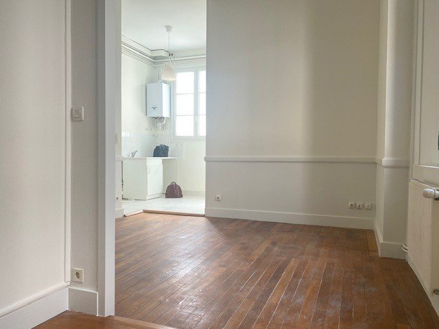 STUDIO A LOUER - LYON 6EME ARRONDISSEMENT Moliere - 28.16 m2 - 650 &euro; charges comprises par mois