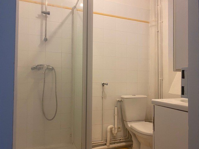STUDIO A LOUER - LYON 6EME ARRONDISSEMENT Moliere - 28.16 m2 - 650 &euro; charges comprises par mois