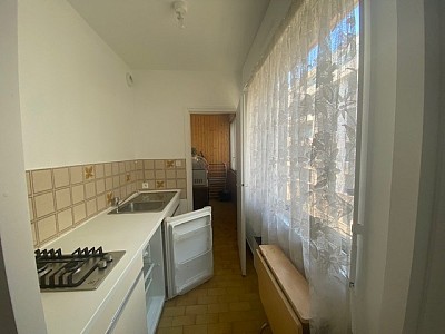 STUDIO A LOUER - LYON 6EME ARRONDISSEMENT Kleber - 25.39 m2 - 555 &euro; charges comprises par mois