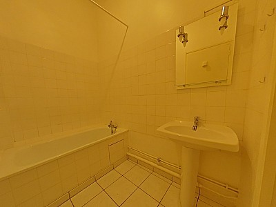 STUDIO A LOUER - LYON 6EME ARRONDISSEMENT Bossuet Ney - 32.52 m2 - 675 &euro; charges comprises par mois