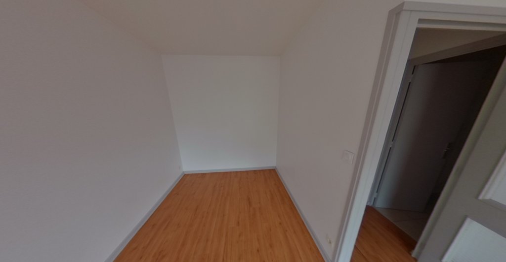 STUDIO A LOUER - LYON 6EME ARRONDISSEMENT Les Brotteaux - 26.87 m2 - 690 &euro; charges comprises par mois