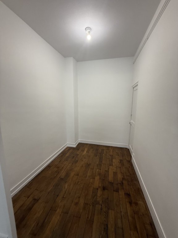 STUDIO A LOUER - LYON 7EME ARRONDISSEMENT Stalingrad - 48.01 m2 - 770 &euro; charges comprises par mois