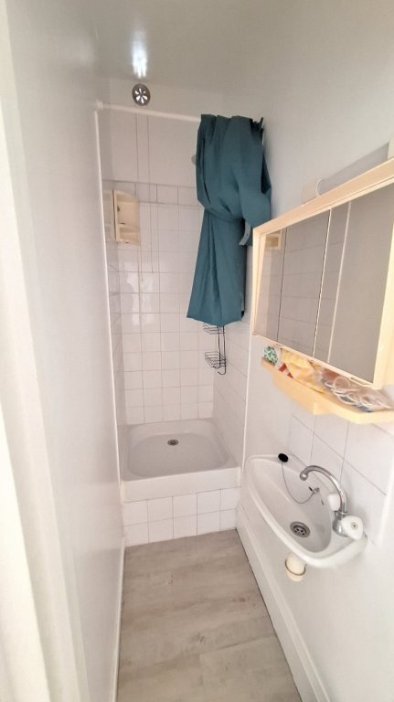 STUDIO A LOUER - LYON 7EME ARRONDISSEMENT Centre Berthelot - 22.21 m2 - 570�&euro; charges comprises par mois